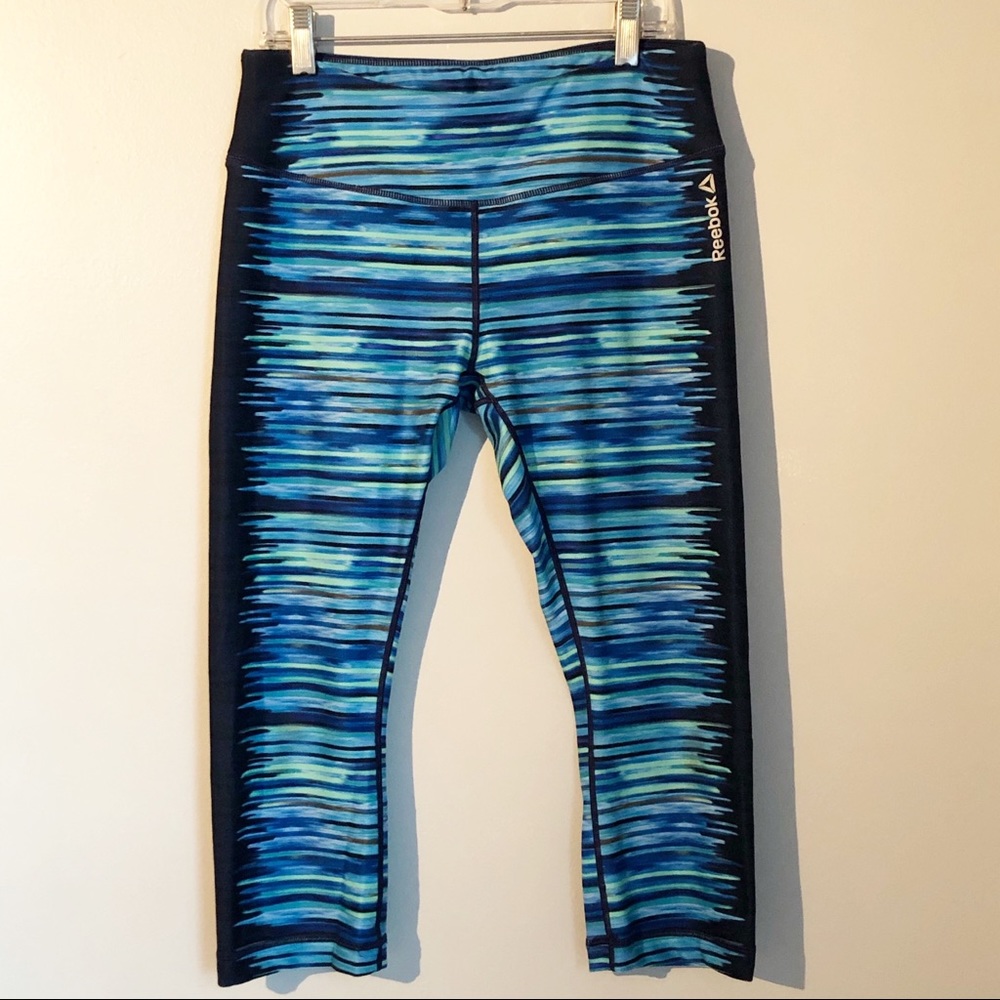 Reebok Blue Striped Cropped Workout Leggings, size Medium
